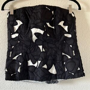 COAST Women’s Strapless Top 12 NWT Black White Embroidered Floral Party Date